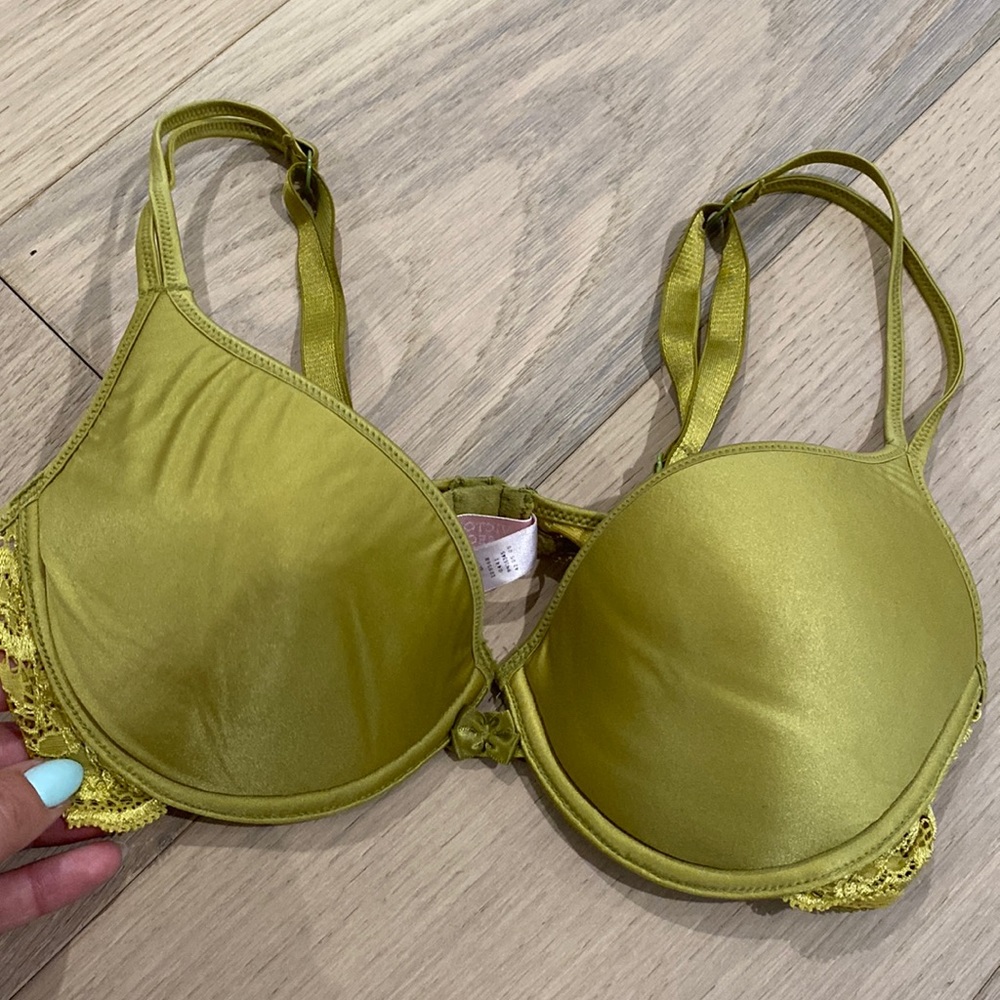 Victorias Secret bra